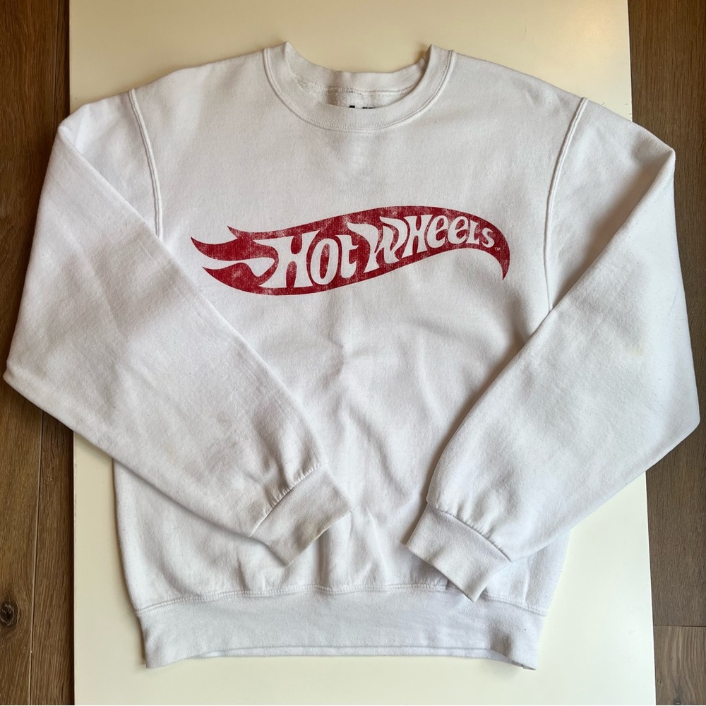 Hot Wheels crewneck